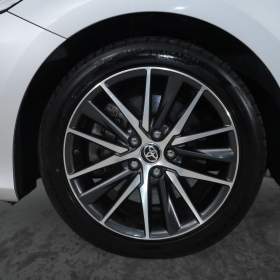 Foto inzerátu Toyota Camry 2.5 Hybrid