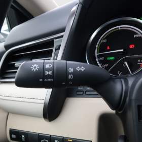 Foto inzerátu Toyota Camry 2.5 Hybrid