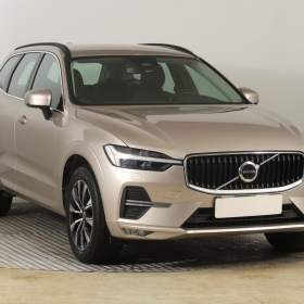 Foto inzerátu Volvo XC60 B4 AWD
