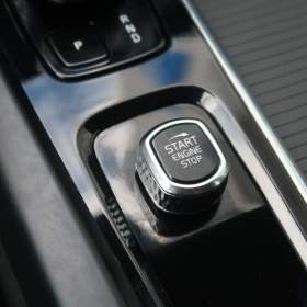 Foto inzerátu Volvo XC60 B4 AWD