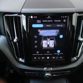 Foto inzerátu Volvo XC60 B4 AWD
