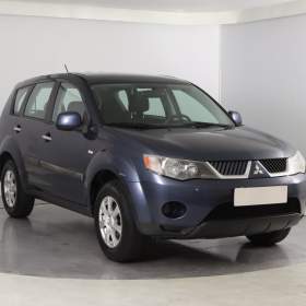 Foto inzerátu Mitsubishi Outlander 2.4 MIVEC