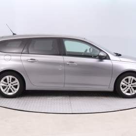 Foto inzerátu Peugeot 308 1.6 BlueHDi