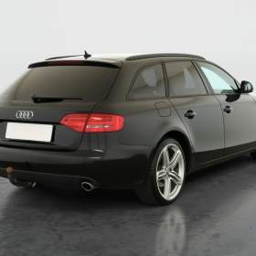 Foto inzerátu Audi A4 3.0 TDI