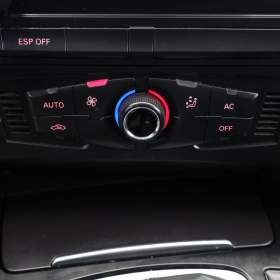 Foto inzerátu Audi A4 3.0 TDI