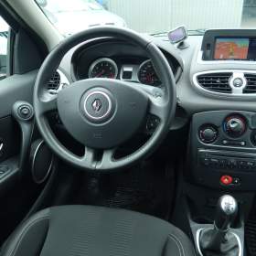 Foto inzerátu Renault Clio 1.2 16V