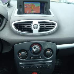 Foto inzerátu Renault Clio 1.2 16V