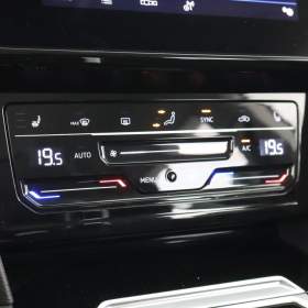 Foto inzerátu VW Arteon 2.0 TDI