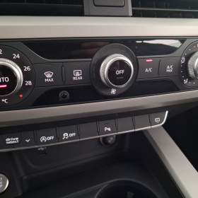 Foto inzerátu Audi A4 2.0 TDI
