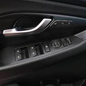 Foto inzerátu Hyundai i30 1.5 T-GDI MHEV