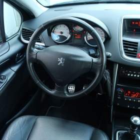 Peugeot 207 1.6 THP / 19870709