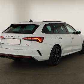 Foto inzerátu Skoda Octavia RS 2.0 TSI