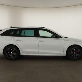 Foto inzerátu Skoda Octavia RS 2.0 TSI