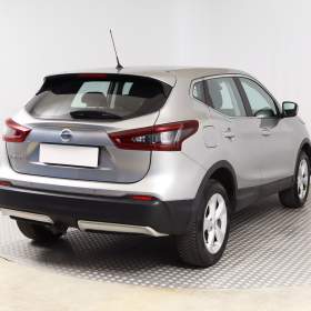 Foto inzerátu Nissan Qashqai 1.3 DIG-T