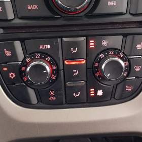 Foto inzerátu Opel Astra 2.0 CDTI