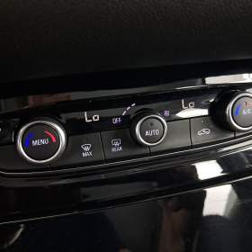 Foto inzerátu Opel Grandland 1.2 Turbo