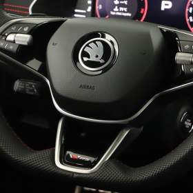 Foto inzerátu Skoda Octavia RS 2.0 TSI