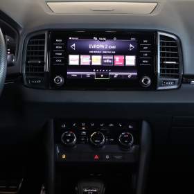 Foto inzerátu Skoda Karoq 1.5 TSI