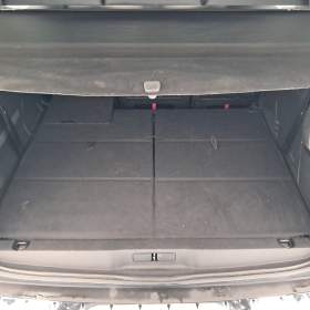 Foto inzerátu Peugeot 5008 PureTech 130