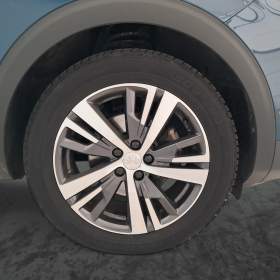 Foto inzerátu Peugeot 5008 PureTech 130