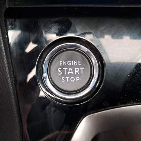 Foto inzerátu Peugeot 5008 PureTech 130
