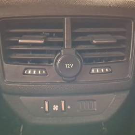 Foto inzerátu Peugeot 5008 PureTech 130
