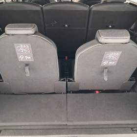 Foto inzerátu Peugeot 5008 PureTech 130