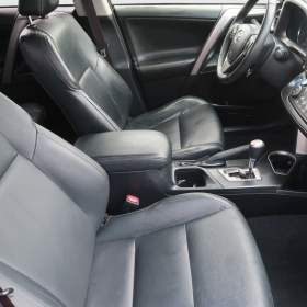 Foto inzerátu Toyota RAV 4 2.5 Hybrid