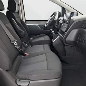 Foto inzerátu Hyundai Staria 2.2 CRDi