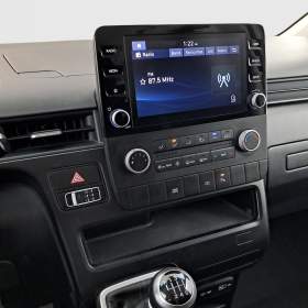 Foto inzerátu Hyundai Staria 2.2 CRDi