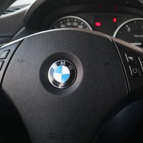 Foto inzerátu BMW X1 xDrive18d