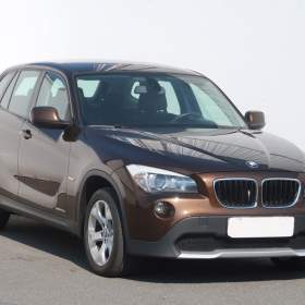 Foto inzerátu BMW X1 xDrive18d