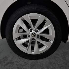 Foto inzerátu Skoda Octavia 1.5 TSI e-tec