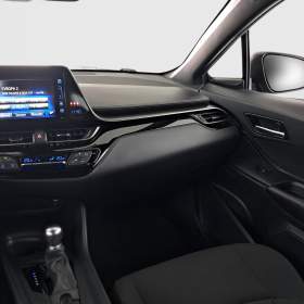 Foto inzerátu Toyota C-HR 1.8 Hybrid