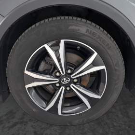 Foto inzerátu Toyota C-HR 1.8 Hybrid