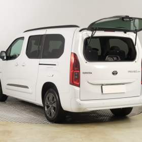 Foto inzerátu Toyota ProAce City Verso 1.5 D-4D