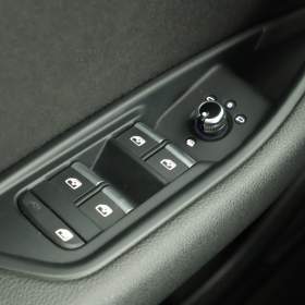Foto inzerátu Audi A4 2.0 TDI