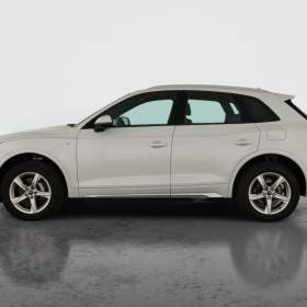 Foto inzerátu Audi Q5 50 TFSI e