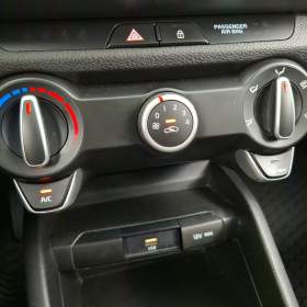 Foto inzerátu Kia Rio 1.2 DPI