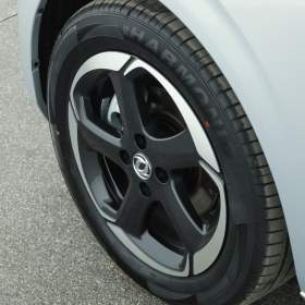 Foto inzerátu Dongfeng Box 42.3 kWh