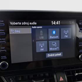 Foto inzerátu Toyota C-HR 1.8 Hybrid