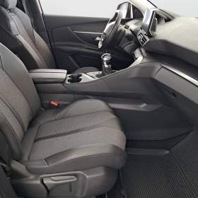 Foto inzerátu Peugeot 3008 1.2 PureTech