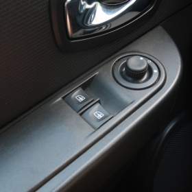 Foto inzerátu Renault Clio 1.2 16V