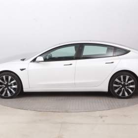 Foto inzerátu Tesla Model 3 Standard Range LFP