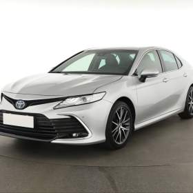 Foto inzerátu Toyota Camry 2.5 Hybrid