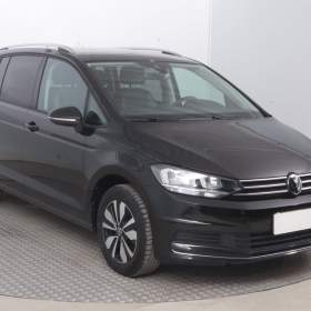 Foto inzerátu VW Touran 1.5 TSI