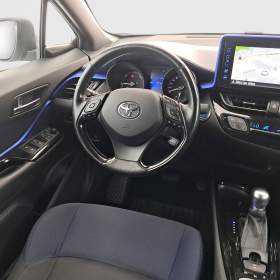 Foto inzerátu Toyota C-HR 1.8 Hybrid