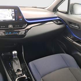 Foto inzerátu Toyota C-HR 1.8 Hybrid
