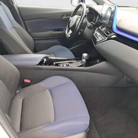 Foto inzerátu Toyota C-HR 1.8 Hybrid