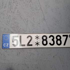 Foto inzerátu Toyota C-HR 1.8 Hybrid